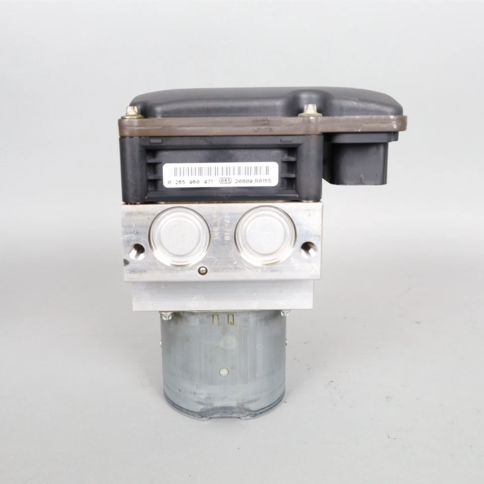 Bomba de freno BMW Active 5 Hybrid F10 ABS 2012-2013 34516860157 OEM usada Foto 1 de 4