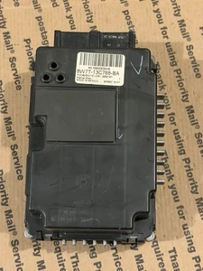 8W7T-13C788-BA    2008 Lincoln Town Car OEM Lighting Control Module - Picture 1 of 3