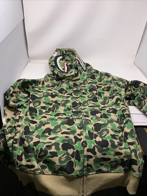 (REPLICA)A Bathing Ape green camo jacket Medium Youth! - Image 1 of 4