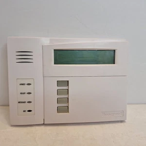 Honeywell Home 6160V Custom Alpha Talking Keypad UNTESTED Read - Picture 1 of 8