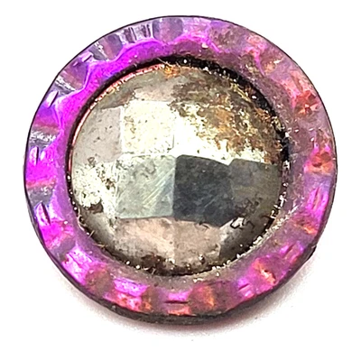 Antique Button Purple Shell? Border Shank - Image 1 of 4