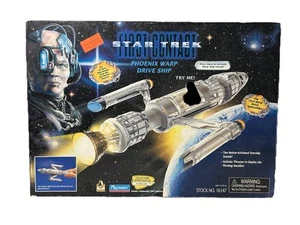 Star Trek PHOENIX WARP DRIVE SHIP First Contact Playmates 1996 No. 16147 - Picture 1 of 10