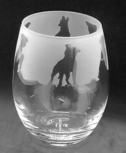 STAFFORDSHIRE BULL TERRIER Frieze Boxed 36cl Crystal Stemless Wine / Water Glass - Picture 1 of 6