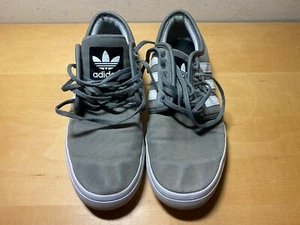 Used - Sport Schuhe ADIDAS - Grau Farbe - Größe 8,5 / Nummer / n° 42 - Bild 1 von 12