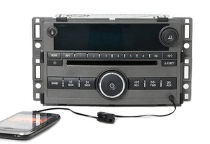 2006-2007 Chevy HHR Radio AM FM CD Player w Aux Input Gray15832812 - Picture 1 of 7