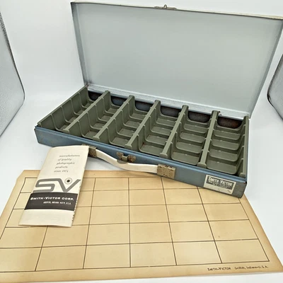 Smith Victor SF-2 Metal 35mm Deslizable Estuche de Almacenamiento Caja 600 Deslizables Capacidad Foto 1 de 4