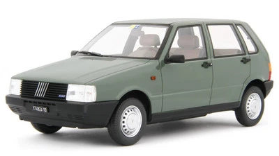 MODELLINO AUTO STATICO DIECAST LAUDO RACING FIAT UNO 55S 1983 VERDE SCALA 1:18 - Immagine 1 di 4