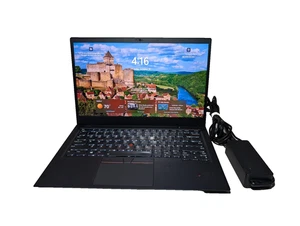 14″ Lenovo X1 Carbon Gen 6 — i7-8650U • 16GB RAM • 512GB SSD • WQHD • Backlit - Picture 1 of 15