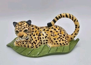 Lynn Chase Napkin Ring Figure Leopard Out Africa Jungle Theme Hand Crafted 2004 - Picture 1 of 8