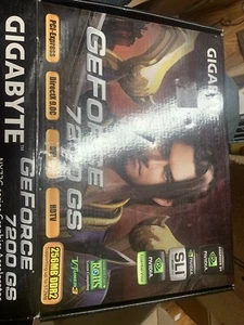GIGABYTE GeFORCE 7200 GS PCIe VGA VIDEO GRAPHICS CARD GV-NX72G512P2 DVI - Picture 1 of 5