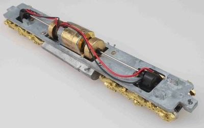 Drive System EMD SD40-2, large fuel tank, HT-C trucks OMI HO - Image 1 of 4