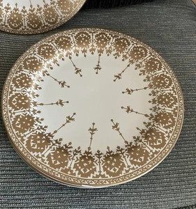 Vier Diya Pottery Barn Diwali Goldmuster Steinzeug Salatteller Neuwertig! - Bild 1 von 6
