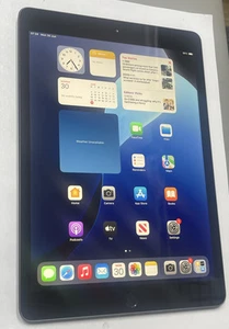 Apple iPad 8th Generation - 32GB - Very Good Condition - Picture 1 of 2