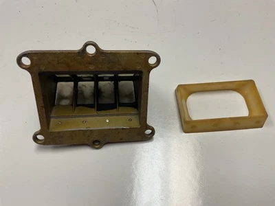 1996 & 89-01 GENUINE OEM HONDA CR500R INTAKE REED VALVE CAGE 14100-ML3-681 - Image 1 of 4