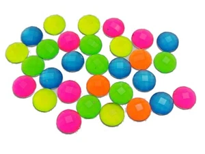 200 piezas gemas de estrás redondas acrílicas con respaldo plano color neón mezclado 8 mm sin agujero - Imagen 1 de 2