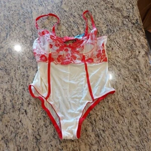 VENUS Nachthemd Body Spitze transparent Netz Blumen bestickt rot Größe M 🔥 - Bild 1 von 21