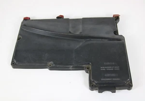 Audi A8 D2 Boîtier Couvercle Unité De Contrôle 4D0010136A 4D1937128 II S8 4D - Imagen 1 de 8