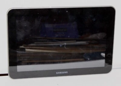 Tablet Samsung Galaxy Tab 1ª Gen GT-P7310MA 8.9" 32GB (WiFi), Encendida Foto 1 de 3