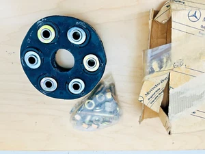 NEW Mercedes w124 flex disc 1244100815 - 300E 300TE FACTORY MB PART - Imagen 1 de 2