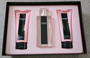 TRACY ELLEN TRACY 3 PC SET 2.5 FL OZ EDP+ 3.4 OZ BODY LOTION+ 3.4 OZ SHOWER GEL - Picture 1 of 2
