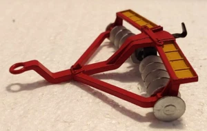 Dinky Toy No. 322 Disc Harrow - Picture 1 of 5