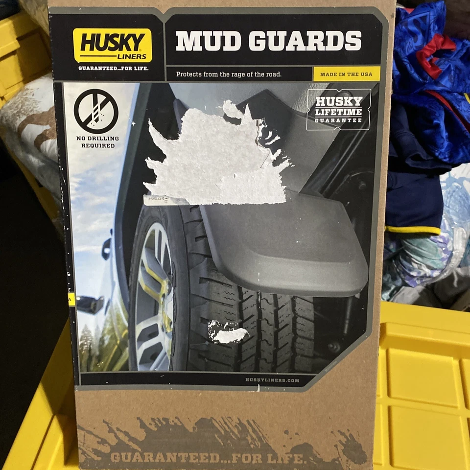 Guardabarros delanteros Husky Liners 56731 para Chevy Tahoe GMC Yukon Escalade 2007-2014 Foto 1 de 3