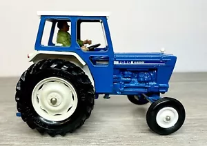 Britians Ford 6600 Tractor 1:32 Scale Model Vehicle + Driver England 4.5” Inch - Picture 1 of 11