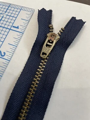 Replacement JEAN ZIPPER YKK 45u Brass Closed-End Jeans Denim Fly Zipper 7 Inches - Image 1 of 4