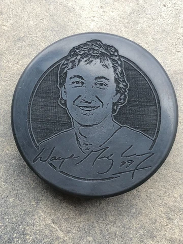 NHL Legends Wayne Gretzky Custom Laser Engraved Hockey Puck Cover