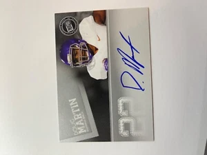 2012 Press Pass Silver Doug Martin Rookie Auto Bucs - Picture 1 of 2