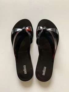MELISSA Women's Sz 6 Must Ad Jelly Flip Flop In Black/Tortoise Rubber Sandals - Picture 1 of 7