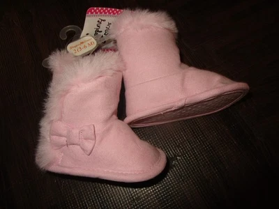 New Stepping Stones Pink Bow Faux Fur Baby Booties Boots Size 2 (3-6 months) - Image 1 of 4