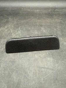 07 08 09 10 11 12 13 SILVERADO SIERRA FRONT RIGHT DOOR PANEL HANDLE BEZEL TRIM - Picture 1 of 10