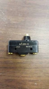 INTERRUPTOR DE LÍMITE MICRO BA-2RB-A4 W48 - Imagen 1 de 1