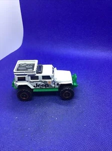 2011 Matchbox Jeep Wrangler Superlift 51/120 White Die-Cast Metal Mint - Picture 1 of 5