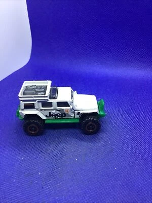 2011 Matchbox Jeep Wrangler Superlift 51/120 White Die-Cast Metal Mint - Image 1 of 4