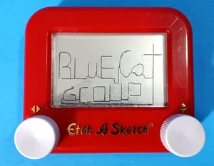 Pocket Etch A Sketch, 4 x 3 Mini Reisegröße, rot, Spin Master - Bild 1 von 3