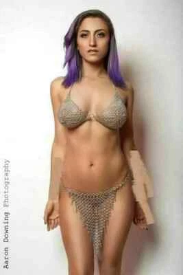 Chainmail Nuovo Hot e Sexy Colore Argento Bikini Party Wear Costume Halloween... - Immagine 1 di 4