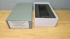 Challenger Imports Southern Pacific C-30-3 Caboose #2400.1 TRENO SOLO SCATOLA VUOTA - Foto 1 di 7