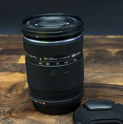 Lente Olympus M. Zuiko Digital ED 40-150 mm F4,0-5,6 R MSC Foto 1 de 4