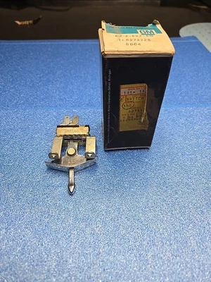 1972 CHEVROLET PASSENGER HEATER BLOWER SWITCH NOS GM 6273329 - Image 1 of 4