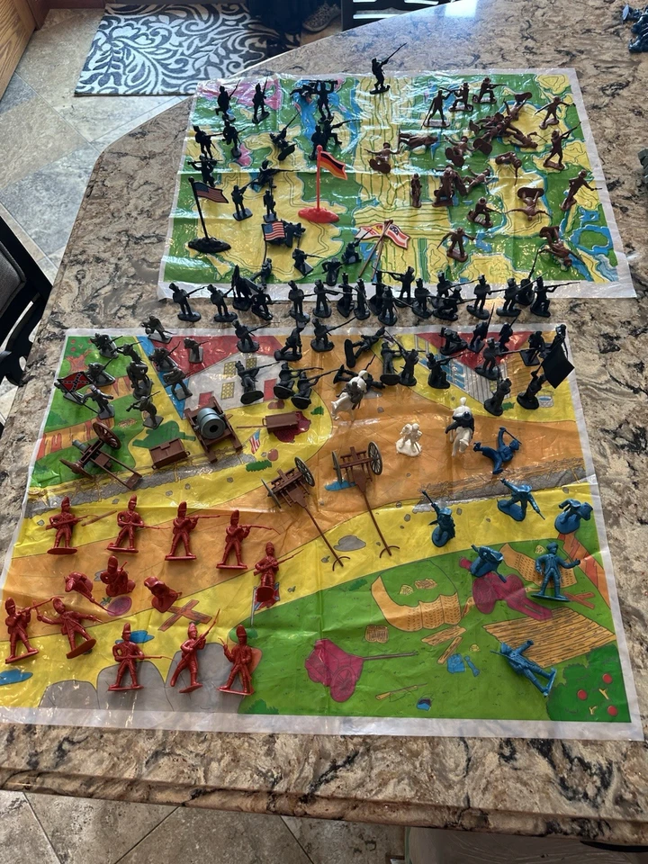 Vintage Mini Soldiers Plastic Playset American Revolution Alamo 127 Pieces - Image 1 of 4