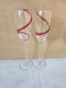 2 PIER 1 bicchiere flauto champagne rosso vortice gambo lungo stoviglie 10,25" - Foto 1 di 2