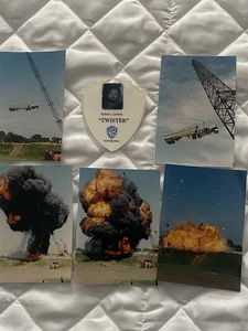 Original 1996 Twister Movie Tanker Truck Photo Lot of 15 & Crew ID Badge RARE - Bild 1 von 10