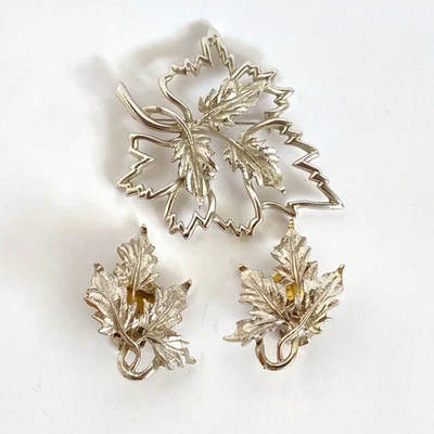vintage Emmons Brooch pin pat pend clip earrings set silver Leaves signed - Image 1 of 4