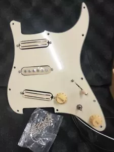 Fleer ST vorverdrahtet Gitarre Schlagbrett Set Dual Rails-Single Coil Pickup Creme 3-lagig - Bild 1 von 3