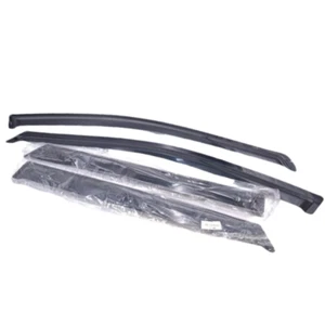 Autoclover D063 Smoked Door Visors for Hyundai Santa Fe 2015-2017 (Pack of 4) - Bild 1 von 11