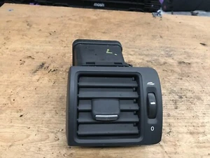 VOLVO 2007 S40 FRONT DASHBOARD AIR VENT LEFT PASSENGER SIDE 39888287 - Picture 1 of 2