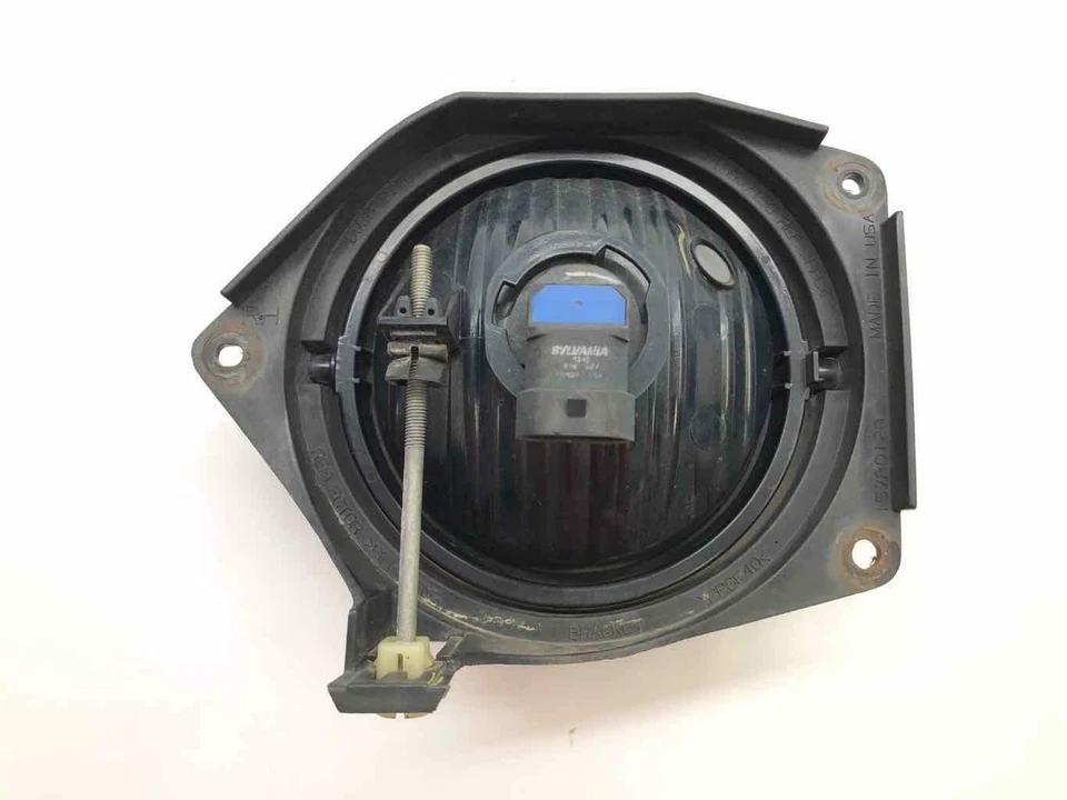 Faro antiniebla delantero derecho Hummer H3 2006 2007 2008 2009 2010 2019 2020 15807158 Foto 1 de 1