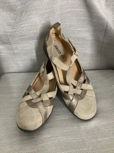 EARTH RELIEF POD OCELOT Taupe Women's Sz 9.5d T-strap COMFORT SHOES Casual Walk - Picture 1 of 14